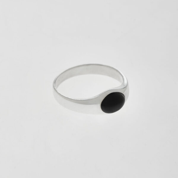 Odd Eye (Black Onyx)